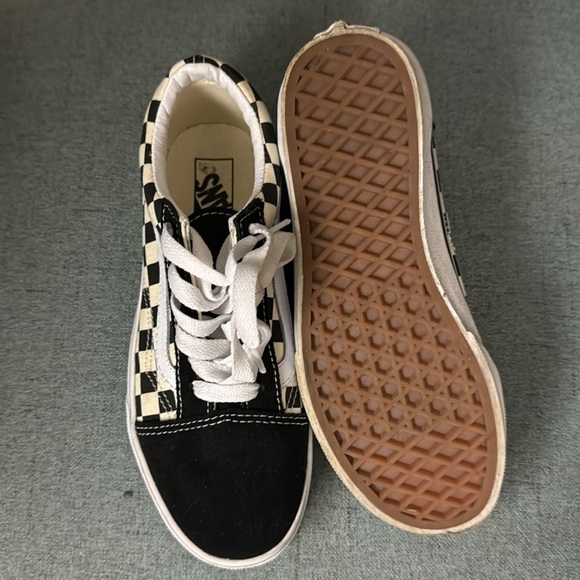 Girls Size 2 Vans BNWOT ❤️❤️ - Picture 4 of 5